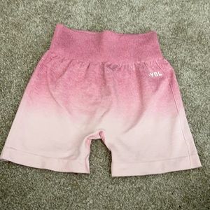 Seamless ombré Aybl shorts